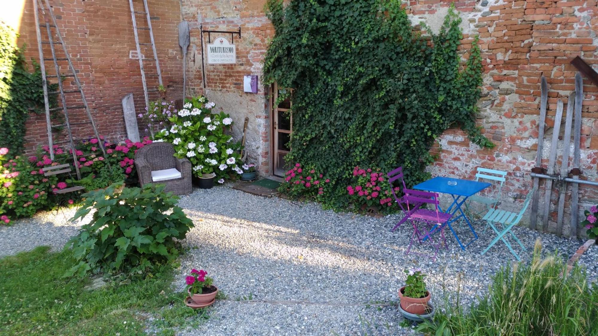 I Conti Della Serva Cinzano Extérieur photo